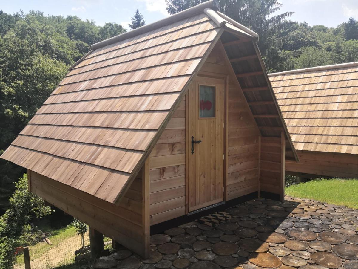 Luxury tent Glamping Naselje Zeleni Turizem Makole