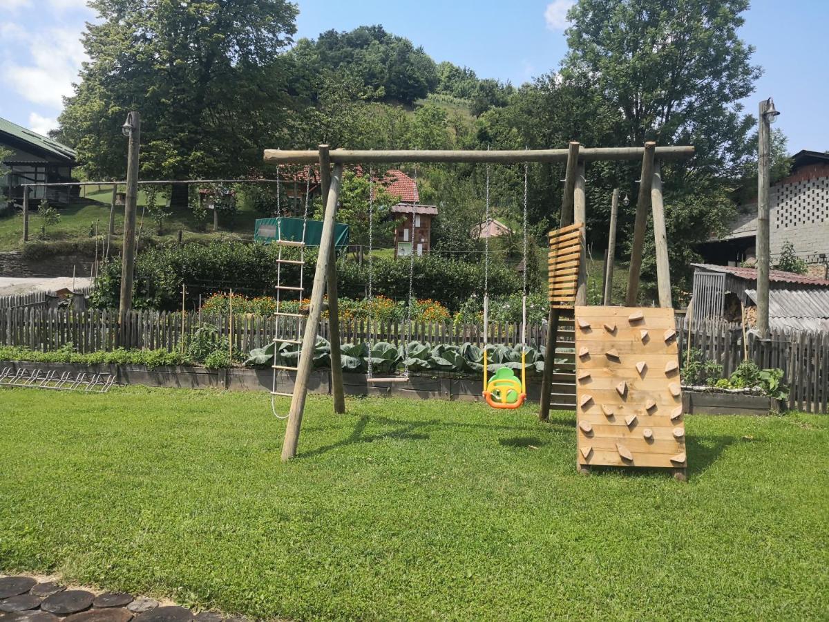 Glamping Naselje Zeleni Turizem *